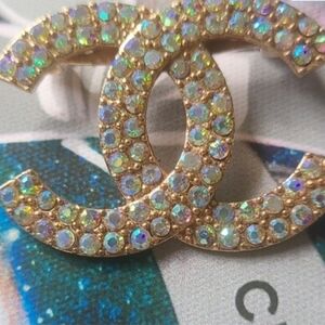 Chic Gold and Iridescent Crystal Brooch